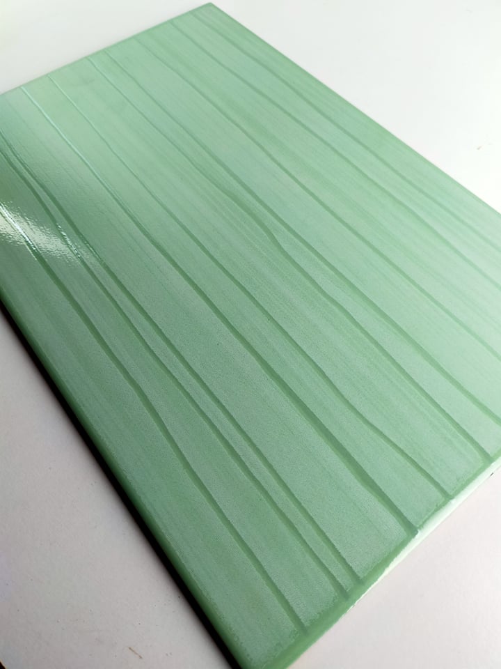 MARIWASA TILES WALL  20X30CM (8X12") Linea green