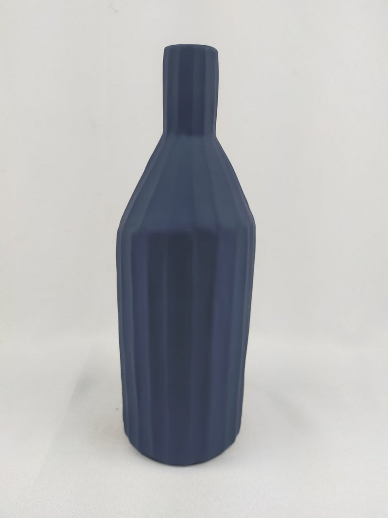 Azure Vase (indigo)