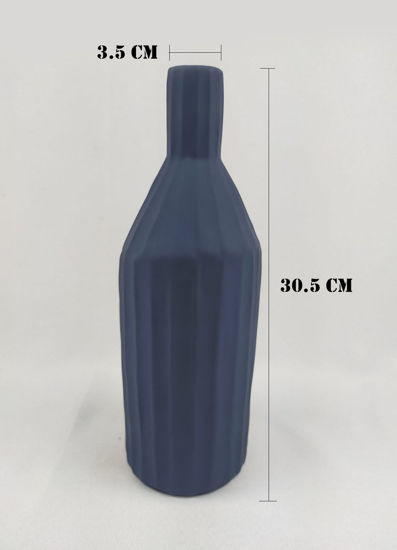 Azure Vase (indigo)