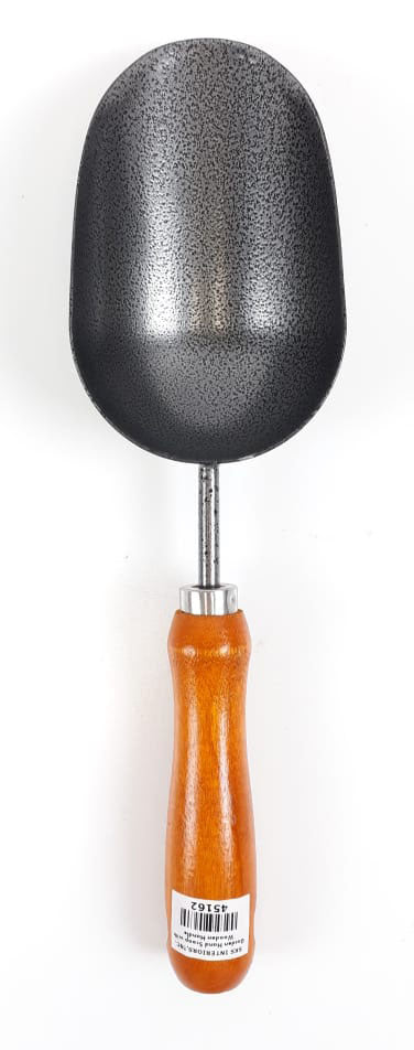 Garden Hand Scoop with Wooden Handle