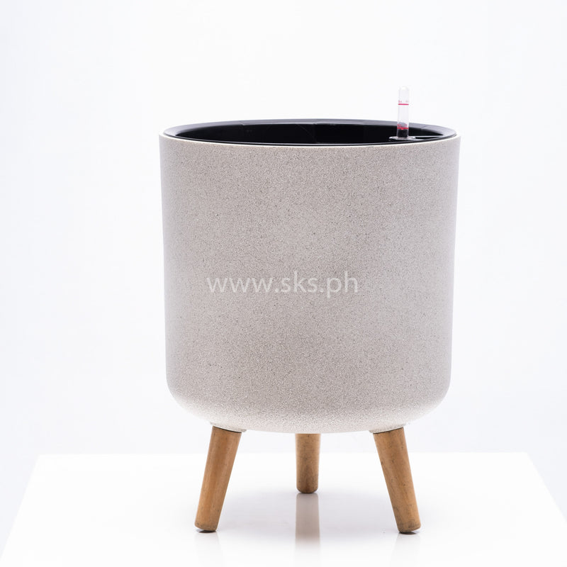 Scandinavian Planters Small White