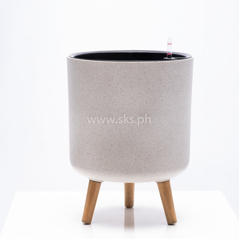 Scandinavian Planters Small White