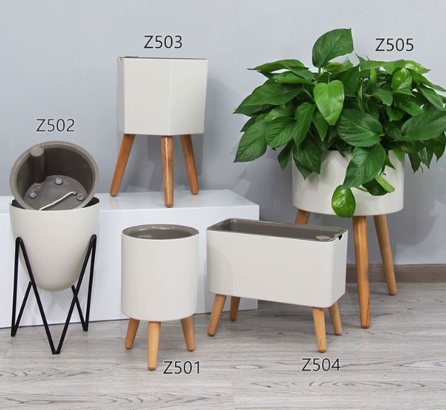 LAZY GARDENER POT with Alarm