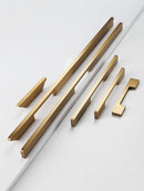Una  Cabinet Handle  96mm Gold